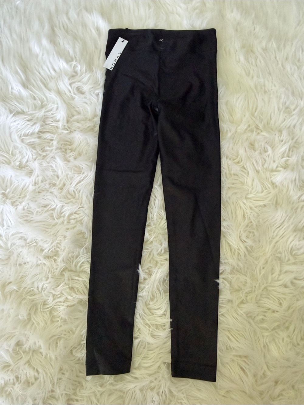 NWT Koral Lustrous Black Leggings - Picture 4 of 4